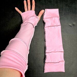 Pink Elbow Length Fingerless Gloves Black Arm Warmers Thumb Hole Reversible NEW